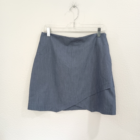 BCBG Maxazria Blue Chambray Skirt - Picture 2 of 6